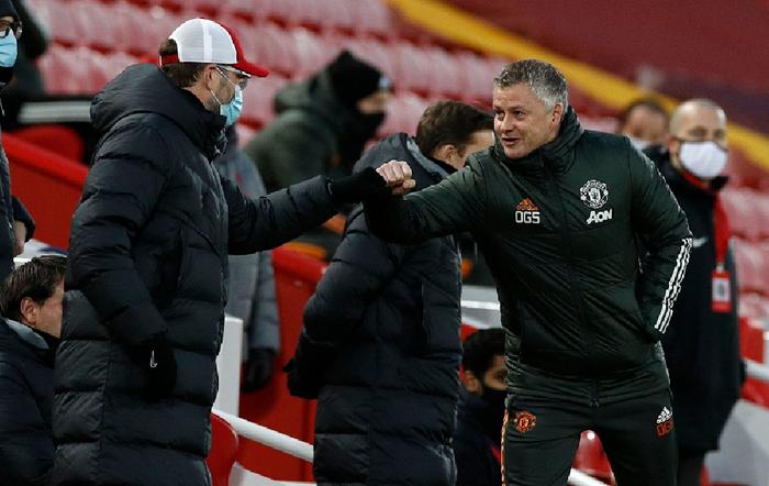 关于巴塞尔力克止连败曼联难获团结的信息