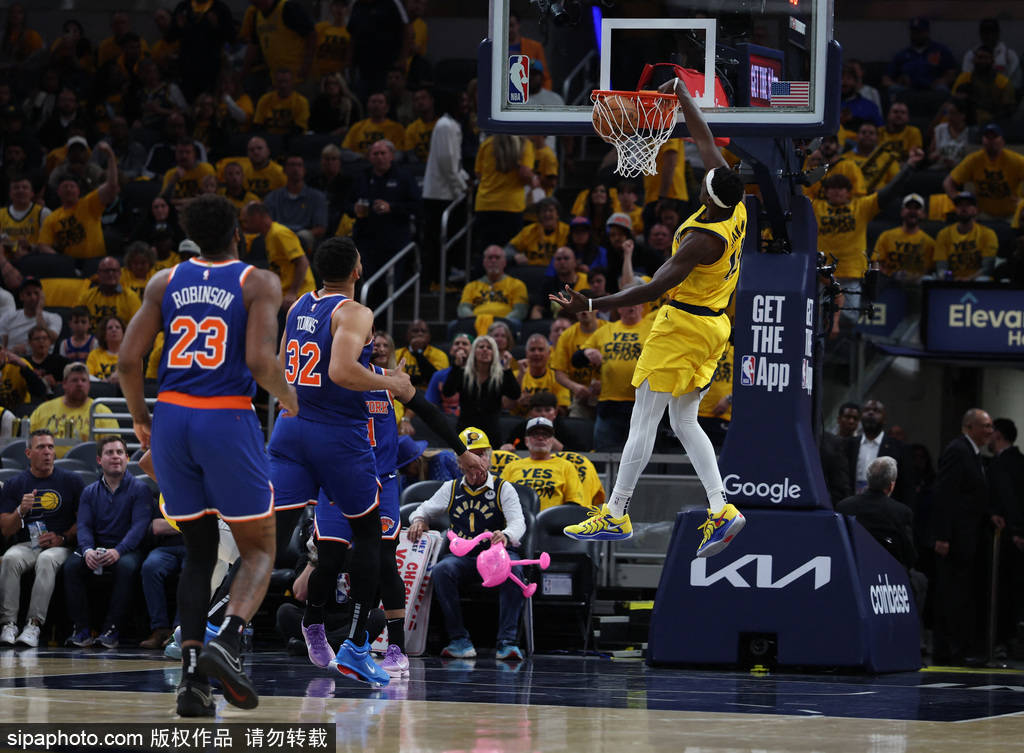 波尔津吉斯狂砍西亚卡姆分，状态爆棚迎来新赛季高光！